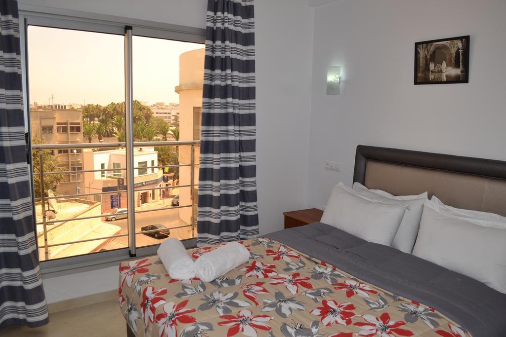 Hotel La Place Эль-Джадида Номер фото